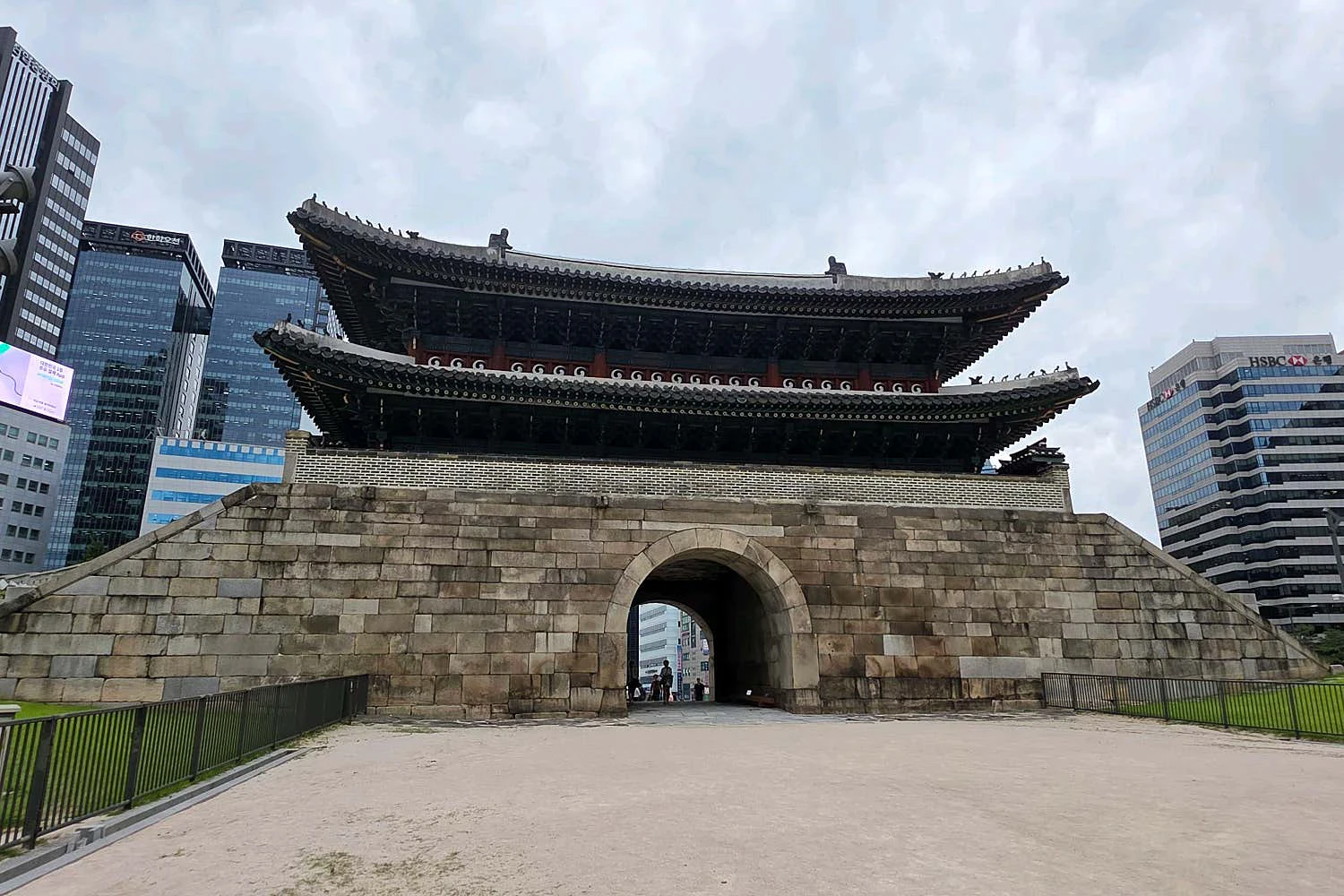 Sungnyemun Gate-image