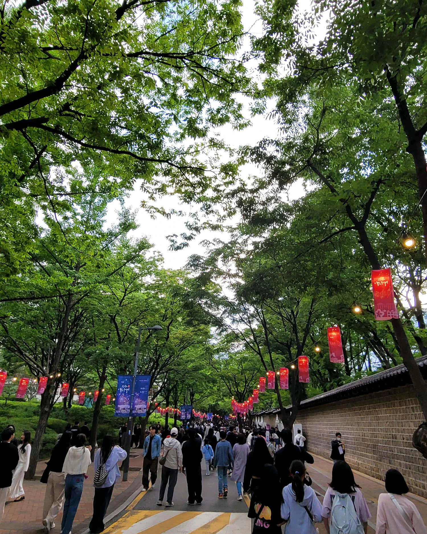 Deoksugung Stonewall Walkway-image