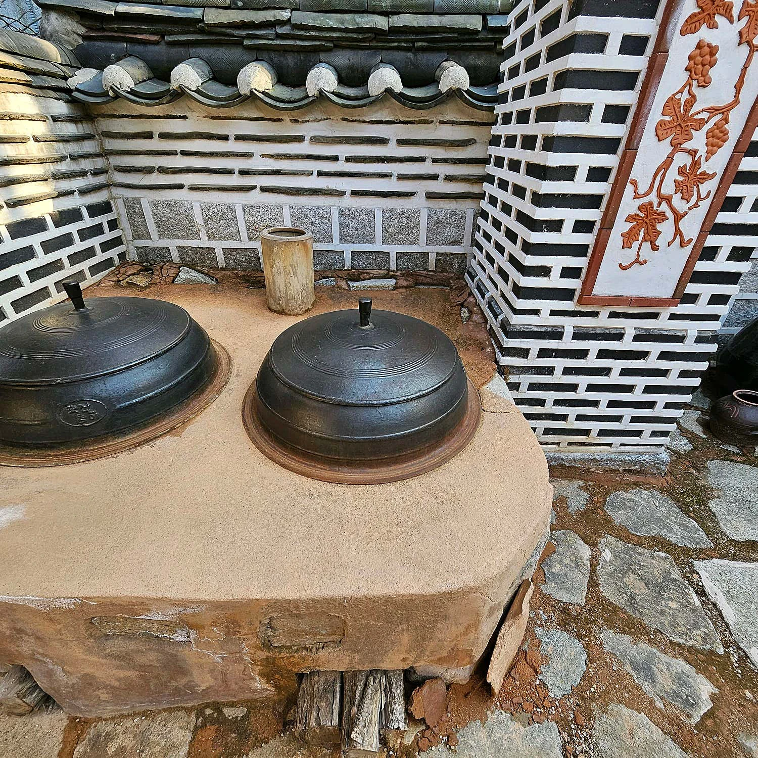 Sangchonjae Hanok House-image
