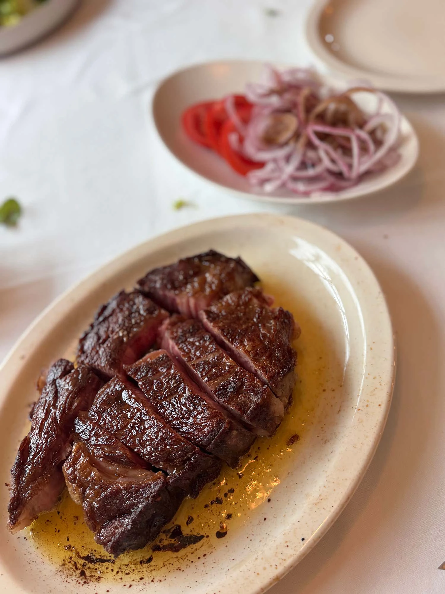 Vault Steakhouse 이미지