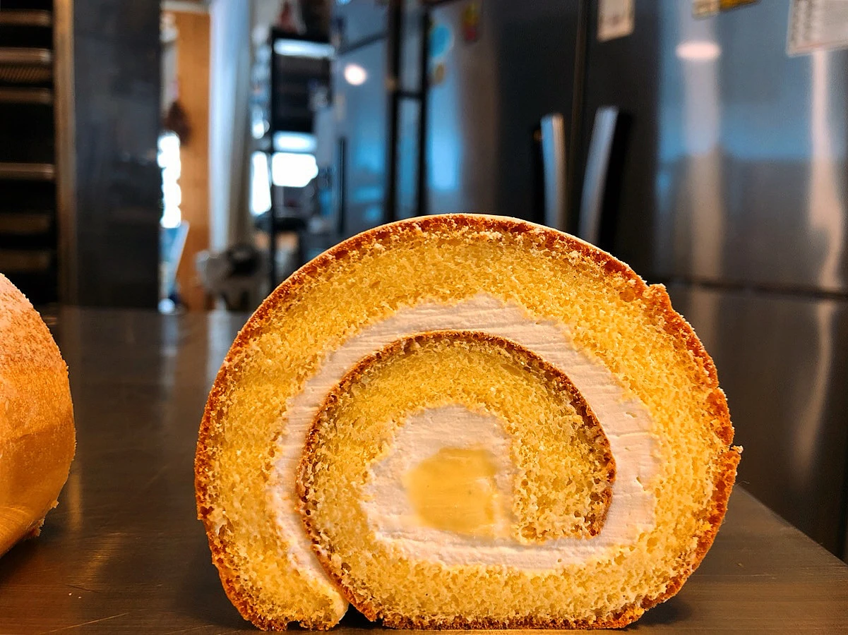 CHEZ-ROLL