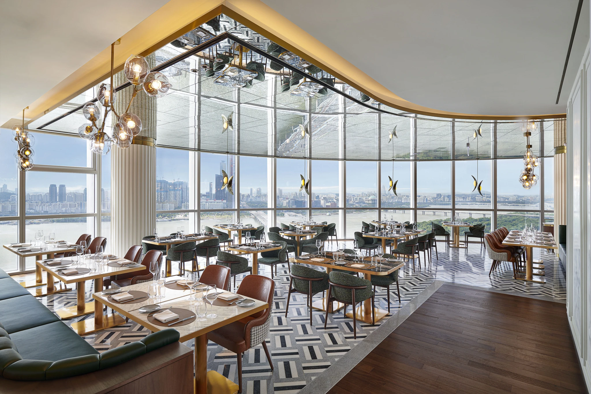 Hotel Naru Seoul Restaurant Voisin